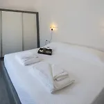 Villa Onirondas Fira (Santorini)