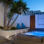 Onirondas Fira (Santorini)