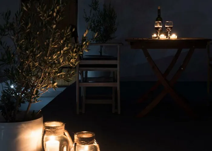 Onirondas Villa Fira (Santorini)